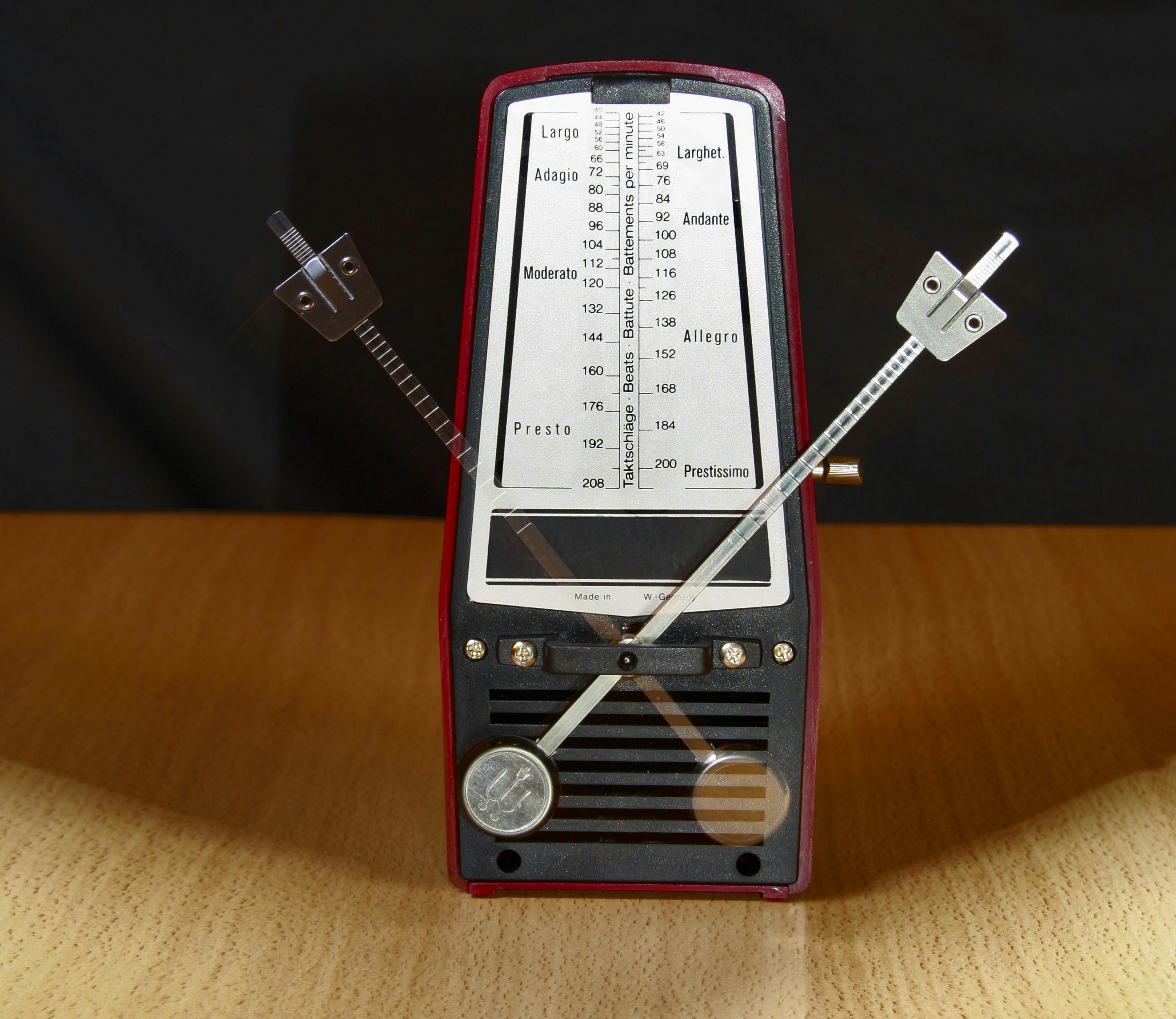 Hypnotic Metronome